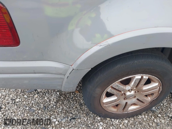 2007 Ford Explorer Sport Trac Limited with VIN 1FMEU33827UA73429, listed as a IAAI auction lot 42375184 with 152,494 mi miles and . Bid and sale history available at DreamBid. Image 12.