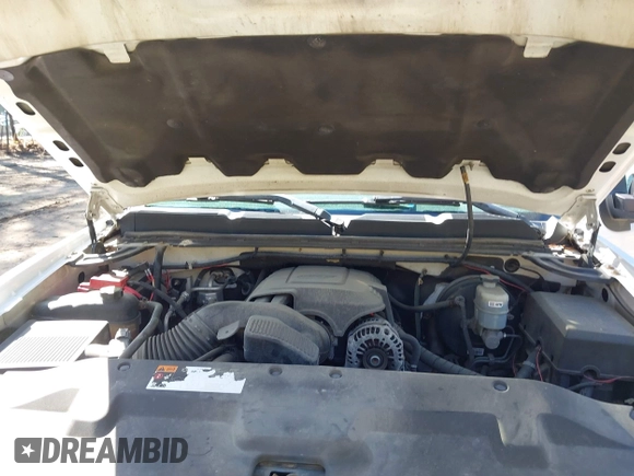 2012 Chevrolet Silverado 1500 LT with VIN 1GCRKSE74CZ101903, listed as a IAAI auction lot 41961697 with 199,626 mi miles. Bid and sale history available at carsss.com. Image 10.