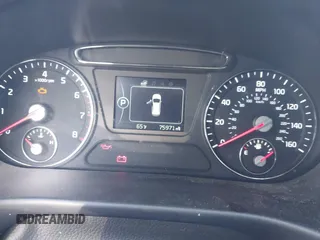 2018 Kia Sorento LX with VIN 5XYPG4A35JG417927, listed as a IAAI auction lot 42153693 with 75,971 mi miles. Bid and sale history available at carsss.com. Image 7.