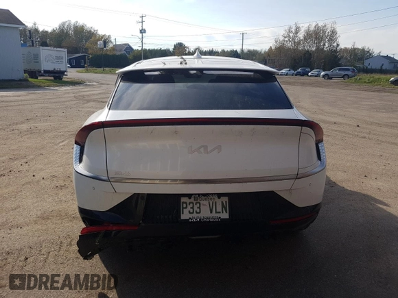 2024 Kia EV6 Light Long Range with VIN KNDC3DLC8R5617602, listed as a Copart auction lot 73671424 with 0 mi miles and Salvage Title. Bid and sale history available at carsss.com. Image 6.