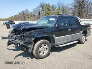 2004 Chevrolet Avalanche Z71 with VIN 3GNEK12T64G205196, listed as a Copart auction lot 54190825 with 152,076 mi miles and Salvage Title. Bid and sale history available at carsss.com. Image 1.
