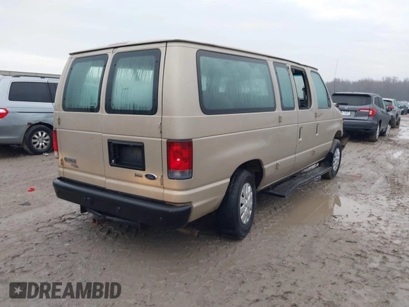2010 Ford Econoline Passenger XL with VIN 1FMNE1BW5ADA57279, listed as a IAAI auction lot 41036937 with 259,841 mi miles and . Bid and sale history available at DreamBid. Image 4.