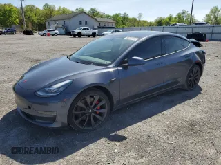 2020 Tesla Model 3 Performance z VIN 5YJ3E1EC1LF713406, wystawiony jako Copart lot #55252595 z przebiegiem 39 905 mil mil oraz Szkoda całkowita • Salvage title. Historia ofert i sprzedaży dostępna na DreamBid. Obrazek 1.