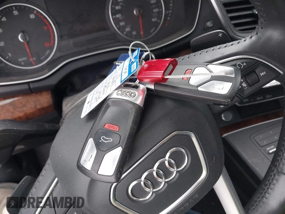2018 Audi Q5 Premium with VIN WA1ANAFY1J2141197, listed as a IAAI auction lot 41427699 with 85,263 mi miles. Bid and sale history available at carsss.com. Image 11.