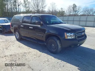 2008 Chevrolet Suburban LTZ with VIN 3GNFC16038G260258, listed as a IAAI auction lot 41602488 with 233,567 mi miles and . Bid and sale history available at DreamBid. Image 1.