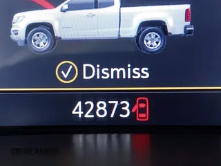2022 Chevrolet Colorado 2WD LT z VIN 1GCGSCEN7N1164846, wystawiony jako IAAI lot #42159719 z przebiegiem 42 873 mil mil oraz . Historia ofert i sprzedaży dostępna na DreamBid. Obrazek 16.