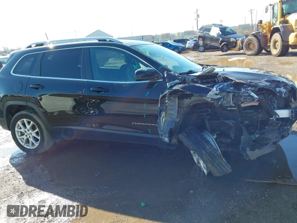 2018 Jeep Cherokee Latitude Plus with VIN 1C4PJLLB1JD552353, listed as a IAAI auction lot 41857521 with 69,880 mi miles. Bid and sale history available at carsss.com. Image 13.