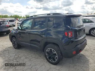 2017 Jeep Renegade Trailhawk z VIN ZACCJBCB3HPG30622, wystawiony jako Copart lot #55051675 z przebiegiem 82 478 mil mil oraz Szkoda całkowita • Salvage title. Historia ofert i sprzedaży dostępna na DreamBid. Obrazek 2.