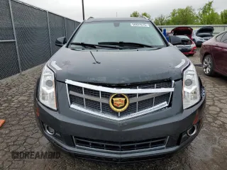 2015 Cadillac SRX Luxury Collection z VIN 3GYFNBE3XFS520728, wystawiony jako Copart lot #56837615 z przebiegiem 151 043 mil mil oraz Tytuł czysty. Historia ofert i sprzedaży dostępna na DreamBid. Obrazek 5.