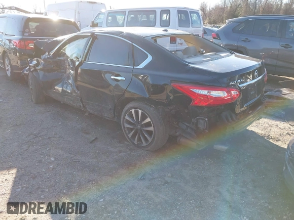 2016 Nissan Altima SV with VIN 1N4AL3AP0GC131985, listed as a IAAI auction lot 41191649 with 96,000 mi miles and . Bid and sale history available at DreamBid. Image 3.