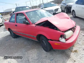 1993 Nissan Sentra z VIN 1N4EB32H7PC770697, wystawiony jako IAAI lot #41727754 z przebiegiem 210 152 mil mil oraz . Historia ofert i sprzedaży dostępna na DreamBid. Obrazek 1.