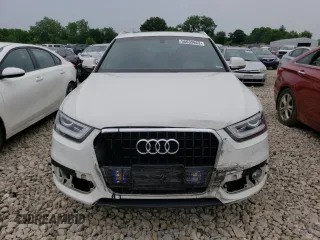 2015 Audi Q3 2.0T Premium Plus with VIN WA1EFCFS8FR005640, listed as a Copart auction lot 56639663 with 85,279 mi miles. Bid and sale history available at carsss.com. Image 5.