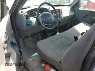 2004 Ford F-150 XL с VIN 2FTRF17224CA00941, выставлен на аукционе Copart как лот 52322135 с пробегом 248 374 миль миль и Чистый • Clean title. История ставок и продаж доступна на DreamBid. Изображение 8.