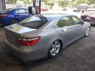 2008 Lexus LS 460 L with VIN JTHGL46F385029014, listed as a IAAI auction lot 42632753 with 221,783 mi miles and . Bid and sale history available at DreamBid. Image 4.