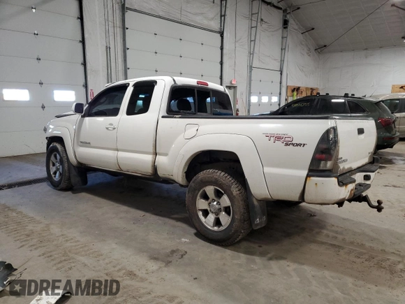 2008 Toyota Tacoma with VIN 5TEUU42N78Z570515, listed as a Copart auction lot 50507515 with Not Provided miles and Salvage Title. Bid and sale history available at DreamBid. Image 2.