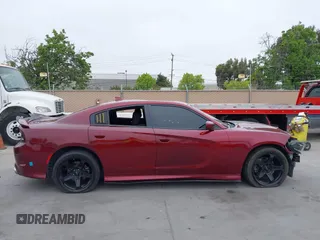 2019 Dodge Charger R/T with VIN 2C3CDXCT2KH749207, listed as a IAAI auction lot 42120658 with 52,330 mi miles and . Bid and sale history available at carsss.com. Image 13.