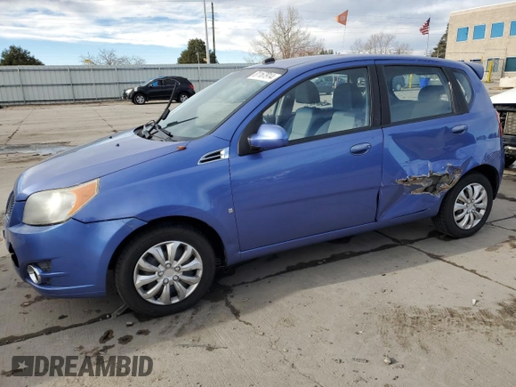 2009 Pontiac G3 z VIN KL2TD66E19B667865, wystawiony jako Copart lot #81167914 z przebiegiem 151 184 mil mil oraz Szkody całkowita. Historia ofert i sprzedaży dostępna na DreamBid. Obrazek 1.