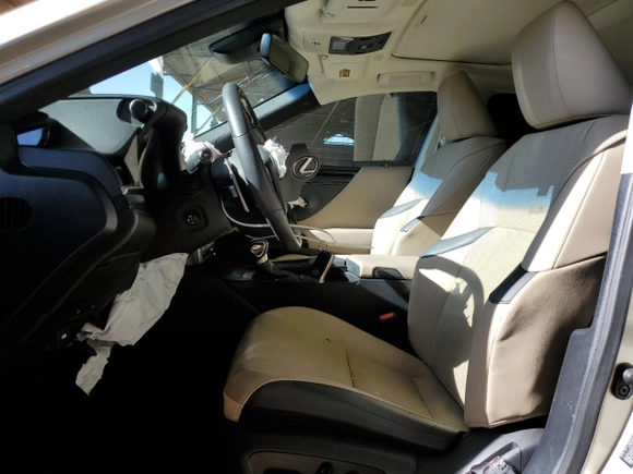 2020 Lexus ES 300h z VIN 58AD21B17LU005849, wystawiony jako Copart lot #63084095 z przebiegiem 30 738 mil mil oraz Szkoda całkowita • Salvage title. Historia ofert i sprzedaży dostępna na DreamBid. Obrazek 7.