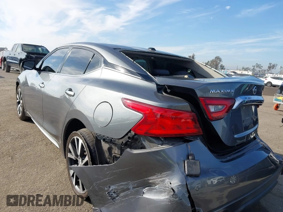 2017 Nissan Maxima SV with VIN 1N4AA6AP4HC404371, listed as a IAAI auction lot 41489579 with 117,677 mi miles. Bid and sale history available at carsss.com. Image 3.