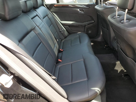 2010 Mercedes-Benz E 350 Luxury с VIN WDDHF5GB3AA221521, выставлен на аукционе Copart как лот 57143945 с пробегом Не указан миль и Списание • Salvage title. История ставок и продаж доступна на DreamBid. Изображение 10.