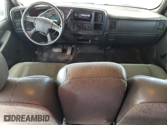 2005 Chevrolet Silverado 1500 LS z VIN 2GCEC19VX51275159, wystawiony jako Copart lot #57097135 z przebiegiem 178 673 mil mil oraz Szkoda całkowita • Salvage title. Historia ofert i sprzedaży dostępna na DreamBid. Obrazek 8.