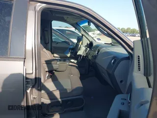 2005 Ford F-150 XLT with VIN 1FTPW12565KE04301, listed as a IAAI auction lot 42708106 with 170,568 mi miles and . Bid and sale history available at DreamBid. Image 5.