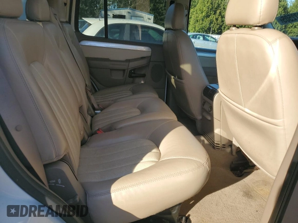 2004 Mercury Mountaineer Convenience z VIN 4M2DU86W54ZJ15401, wystawiony jako Copart lot #47472505 z przebiegiem Nie podano mil oraz Szkody całkowita. Historia ofert i sprzedaży dostępna na DreamBid. Obrazek 11.