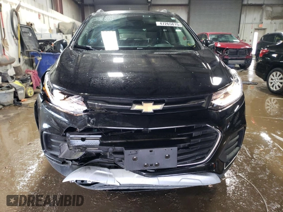 2020 Chevrolet Trax LT with VIN 3GNCJPSB5LL230066, listed as a Copart auction lot 47265815 with 32,501 mi miles and Salvage Title. Bid and sale history available at carsss.com. Image 5.
