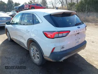 2020 Ford Escape SE с VIN 1FMCU0G66LUC00448, выставлен на аукционе IAAI как лот 41623165 с пробегом 100 064 миль миль и . История ставок и продаж доступна на DreamBid. Изображение 3.