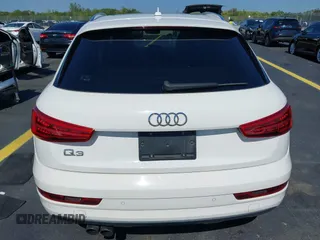 2016 Audi Q3 Premium Plus z VIN WA1BFCFS0GR014028, wystawiony jako IAAI lot #42274987 z przebiegiem 64 667 mil mil oraz . Historia ofert i sprzedaży dostępna na DreamBid. Obrazek 16.