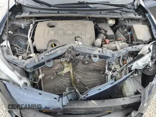 2019 Toyota Corolla L z VIN 5YFBURHE4KP887144, wystawiony jako Copart lot #53312615 z przebiegiem 110 839 mil mil oraz Szkoda całkowita • Salvage title. Historia ofert i sprzedaży dostępna na DreamBid. Obrazek 11.