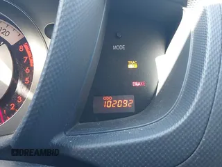2014 Scion xD z VIN JTKKUPB43E1043859, wystawiony jako IAAI lot #41831643 z przebiegiem 102 092 mil mil oraz . Historia ofert i sprzedaży dostępna na DreamBid. Obrazek 15.