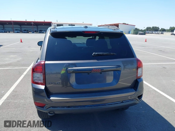 2016 Jeep Compass Sport SE z VIN 1C4NJDBBXGD729747, wystawiony jako IAAI lot #42642509 z przebiegiem 157 774 mil mil oraz . Historia ofert i sprzedaży dostępna na DreamBid. Obrazek 16.