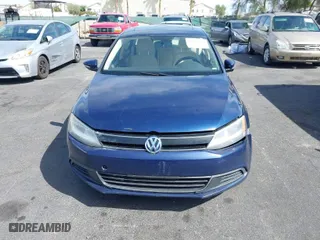 2013 Volkswagen Jetta Sedan Hybrid SE with VIN 3VW637AJ8DM227714, listed as a IAAI auction lot 41979740 with 170,648 mi miles. Bid and sale history available at carsss.com. Image 6.