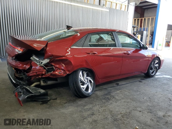 2025 Hyundai Elantra SEL Convenience z VIN KMHLS4DG8SU905048, wystawiony jako Copart lot #60629125 z przebiegiem 11 557 mil mil oraz Szkoda całkowita • Salvage title. Historia ofert i sprzedaży dostępna na DreamBid. Obrazek 3.