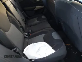 2017 Jeep Cherokee Altitude с VIN 1C4PJLAB6HW652837, выставлен на аукционе IAAI как лот 41459829 с пробегом 84 660 миль миль и . История ставок и продаж доступна на DreamBid. Изображение 8.