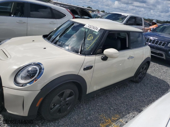2022 MINI Hardtop 2 Door Cooper S with VIN WMW53DH01N2P69284, listed as a Copart auction lot 74523434 with 0 mi miles and Non Repairable. Bid and sale history available at carsss.com. Image 1.