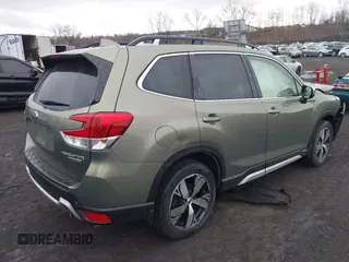 2020 Subaru Forester Touring with VIN JF2SKAXC2LH503528, listed as a IAAI auction lot 41941554 with 32,727 mi miles. Bid and sale history available at carsss.com. Image 4.