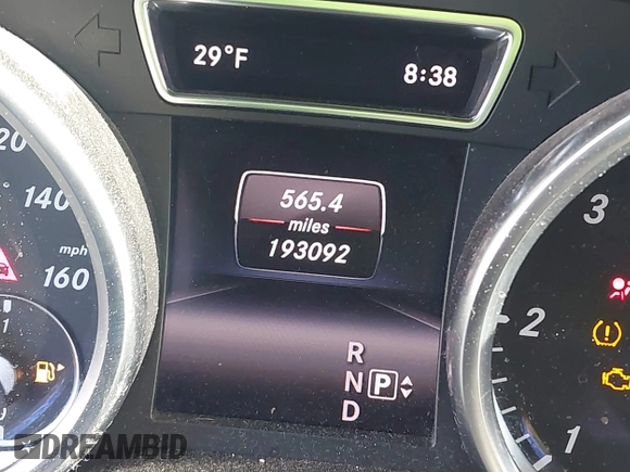 2015 Mercedes-Benz GL-Class GL 350 BlueTEC with VIN 4JGDF2EE4FA449373, listed as a IAAI auction lot 41164029 with 193,092 mi miles. Bid and sale history available at carsss.com. Image 15.