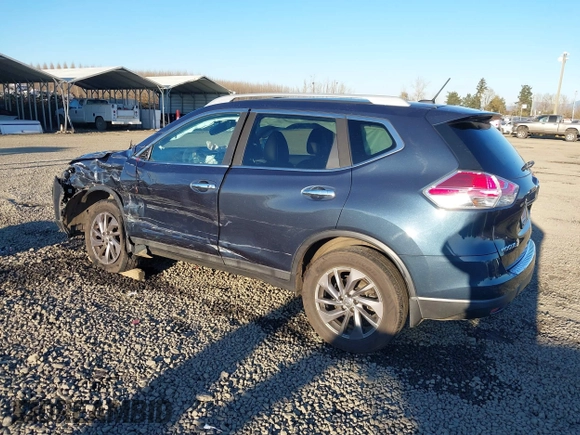 2016 Nissan Rogue SV with VIN 5N1AT2MT1GC845262, listed as a IAAI auction lot 41449141 with 83,932 mi miles. Bid and sale history available at carsss.com. Image 3.
