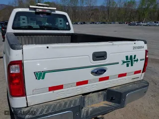 2016 Ford Super Duty F-250 SRW XLT with VIN 1FT7X2A69GEB02855, listed as a IAAI auction lot 41945973 with 176,217 mi miles. Bid and sale history available at carsss.com. Image 22.