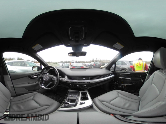 2019 Audi Q7 Premium Plus с VIN WA1LHAF77KD038525, выставлен на аукционе IAAI как лот 41736141 с пробегом 38 928 миль миль и . История ставок и продаж доступна на DreamBid. Изображение 23.