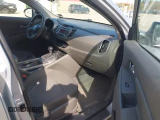 2016 Kia Sportage LX with VIN KNDPBCAC8G7879297, listed as a IAAI auction lot 42171143 with 132,753 mi miles and . Bid and sale history available at carsss.com. Image 5.