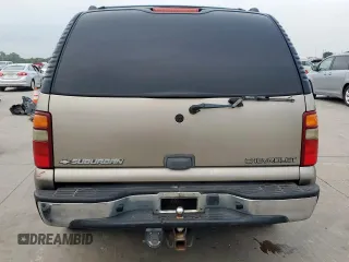 2003 Chevrolet Suburban LS z VIN 3GNEC16Z13G186812, wystawiony jako Copart lot #58567425 z przebiegiem 302 320 mil mil oraz Szkoda całkowita • Salvage title. Historia ofert i sprzedaży dostępna na DreamBid. Obrazek 6.