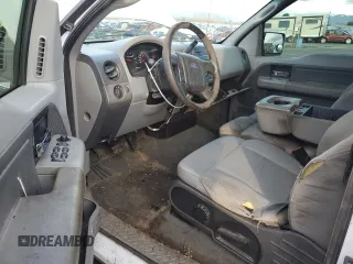2008 Ford F-150 STX с VIN 1FTRX12W68FB77137, выставлен на аукционе Copart как лот 44389315 с пробегом 302 970 миль миль и Списание • Salvage title. История ставок и продаж доступна на DreamBid. Изображение 8.