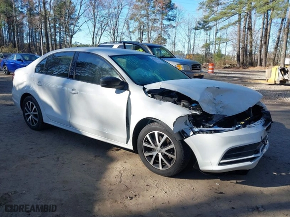 2016 Volkswagen Jetta Sedan 1.4T SE w/Connectivity with VIN 3VWD67AJ8GM409674, listed as a IAAI auction lot 41835611 with 154,602 mi miles. Bid and sale history available at carsss.com. Image 1.
