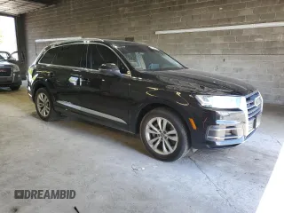 2019 Audi Q7 Premium Plus with VIN WA1LAAF78KD042605, listed as a Copart auction lot 56993735 with 67,601 mi miles and Salvage title. Bid and sale history available at DreamBid. Image 4.