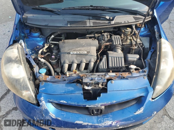 2008 Honda Fit Sport with VIN JHMGD38688S023439, listed as a Copart auction lot 64598514 with 275,095 mi miles and Salvage Title. Bid and sale history available at carsss.com. Image 11.