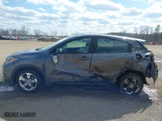 2019 Honda HR-V LX with VIN 3CZRU6H30KG718301, listed as a IAAI auction lot 41882469 with 75,686 mi miles. Bid and sale history available at carsss.com. Image 14.