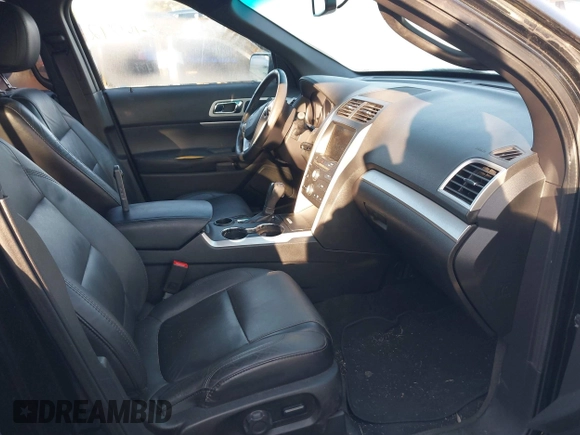2015 Ford Explorer XLT with VIN 1FM5K7D82FGC02049, listed as a IAAI auction lot 42018044 with 114,237 mi miles and . Bid and sale history available at DreamBid. Image 5.